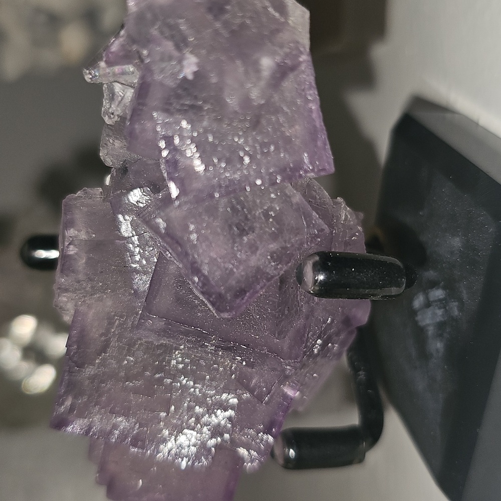 Fluorite - Picture 16 of 17